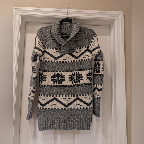 Roots Dresses & Skirts - Roots Canada Wool Sweater Dress Size XS